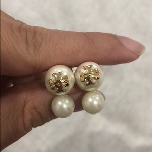Tory burch double pearl earings